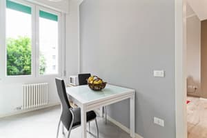 thumbnail: In-room dining