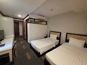 thumbnail: Room