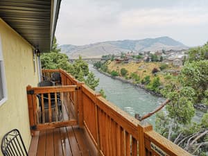 thumbnail: Balcony
