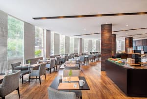 thumbnail: Restaurant