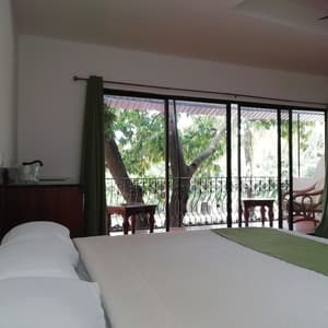 thumbnail: Room