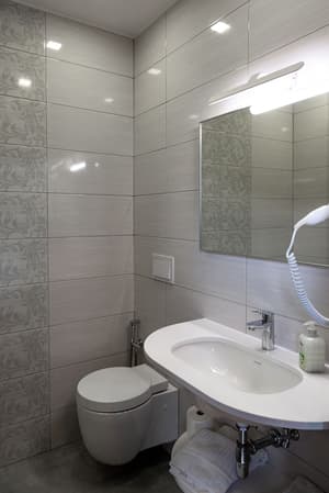 thumbnail: Bathroom