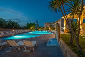 thumbnail: Outdoor pool