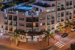 thumbnail: Front of property
