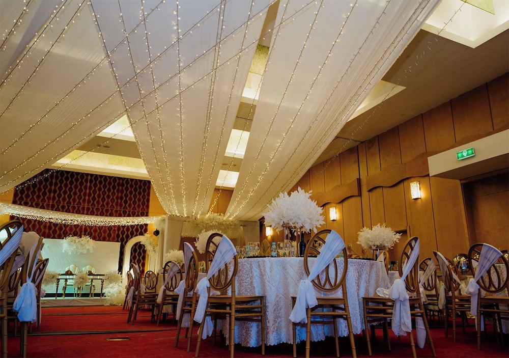 Indoor wedding