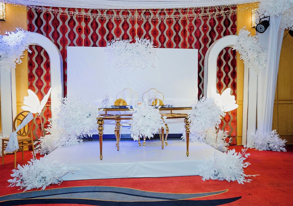 Indoor wedding