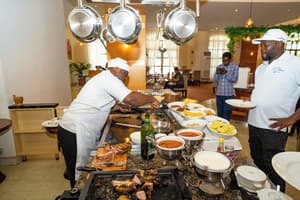 thumbnail: Restaurant