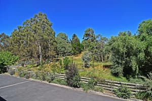 thumbnail: Property grounds