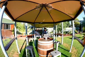 thumbnail: BBQ/picnic area