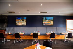 thumbnail: Restaurant