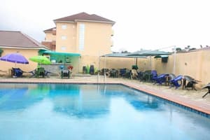 thumbnail: Pool