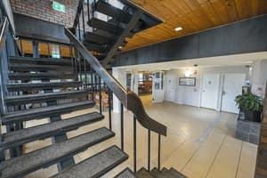 thumbnail: Reception