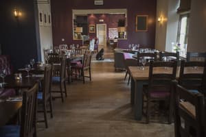 thumbnail: Restaurant