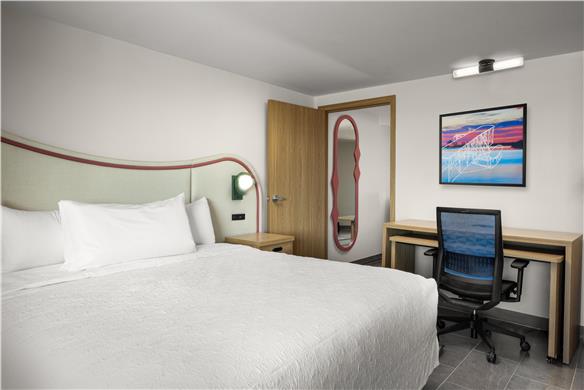 Guest Room,Bed,On-Site
