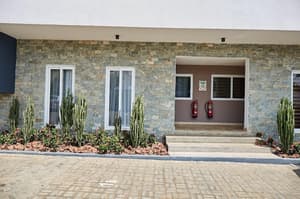 thumbnail: Property entrance