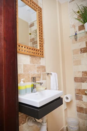thumbnail: Bathroom sink