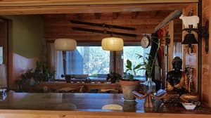 thumbnail: Dining room
