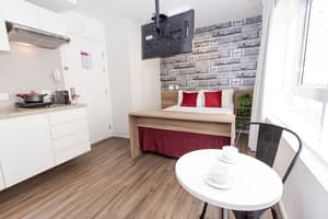 thumbnail: Room