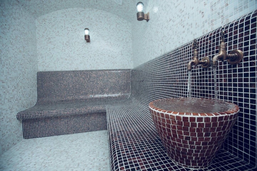 Steam room