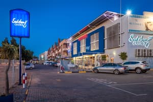thumbnail: Front of property - evening/night