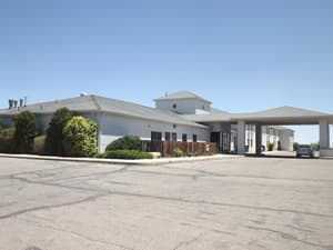 thumbnail: Exterior