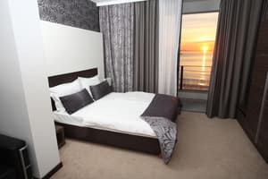 thumbnail: Beach/ocean view