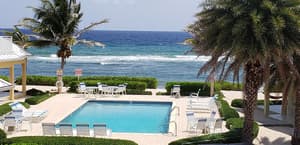 thumbnail: Outdoor pool