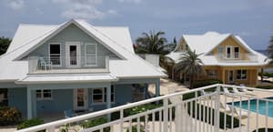 thumbnail: Balcony view