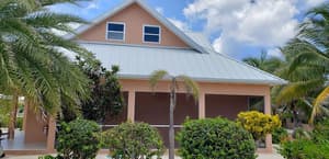 thumbnail: Exterior