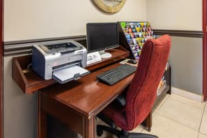 thumbnail: Business center