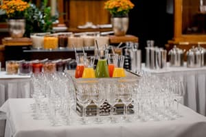 thumbnail: Dining room