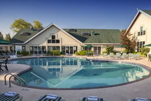 thumbnail: Outdoor pool