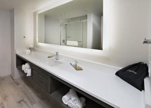thumbnail: Bathroom shower