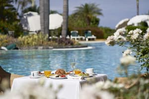 thumbnail: Breakfast buffet