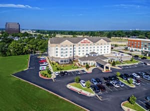 thumbnail: Exterior