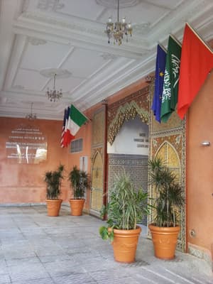 thumbnail: Property entrance