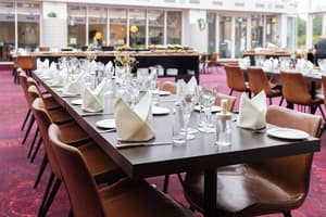 thumbnail: Restaurant