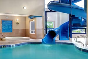 thumbnail: Pool