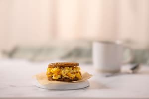 thumbnail: Breakfast area