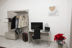 thumbnail: Room amenity