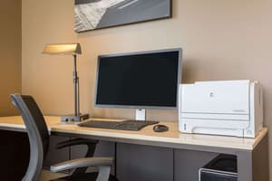 thumbnail: Business center