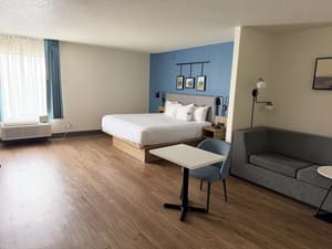 thumbnail: Room