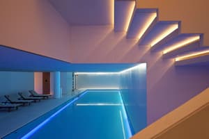 thumbnail: Pool
