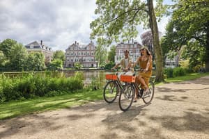 thumbnail: Bicycling