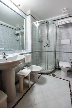 thumbnail: Bathroom