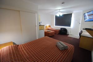 thumbnail: Room