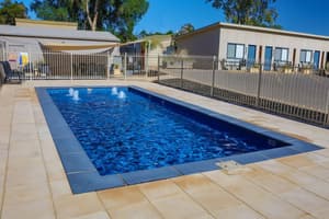 thumbnail: Pool
