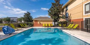 thumbnail: Pool