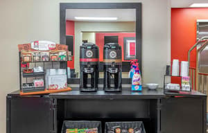 thumbnail: Breakfast area