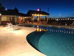 thumbnail: Pool